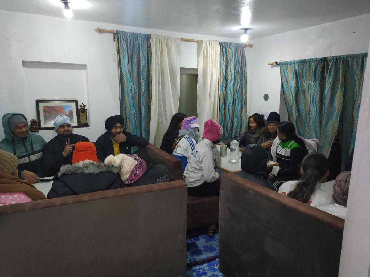 The Gulmarg Gateway Resort Srīnagar 外观 照片
